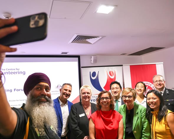 Volunteering Forum with Amanda Rishworth MP — photo 2